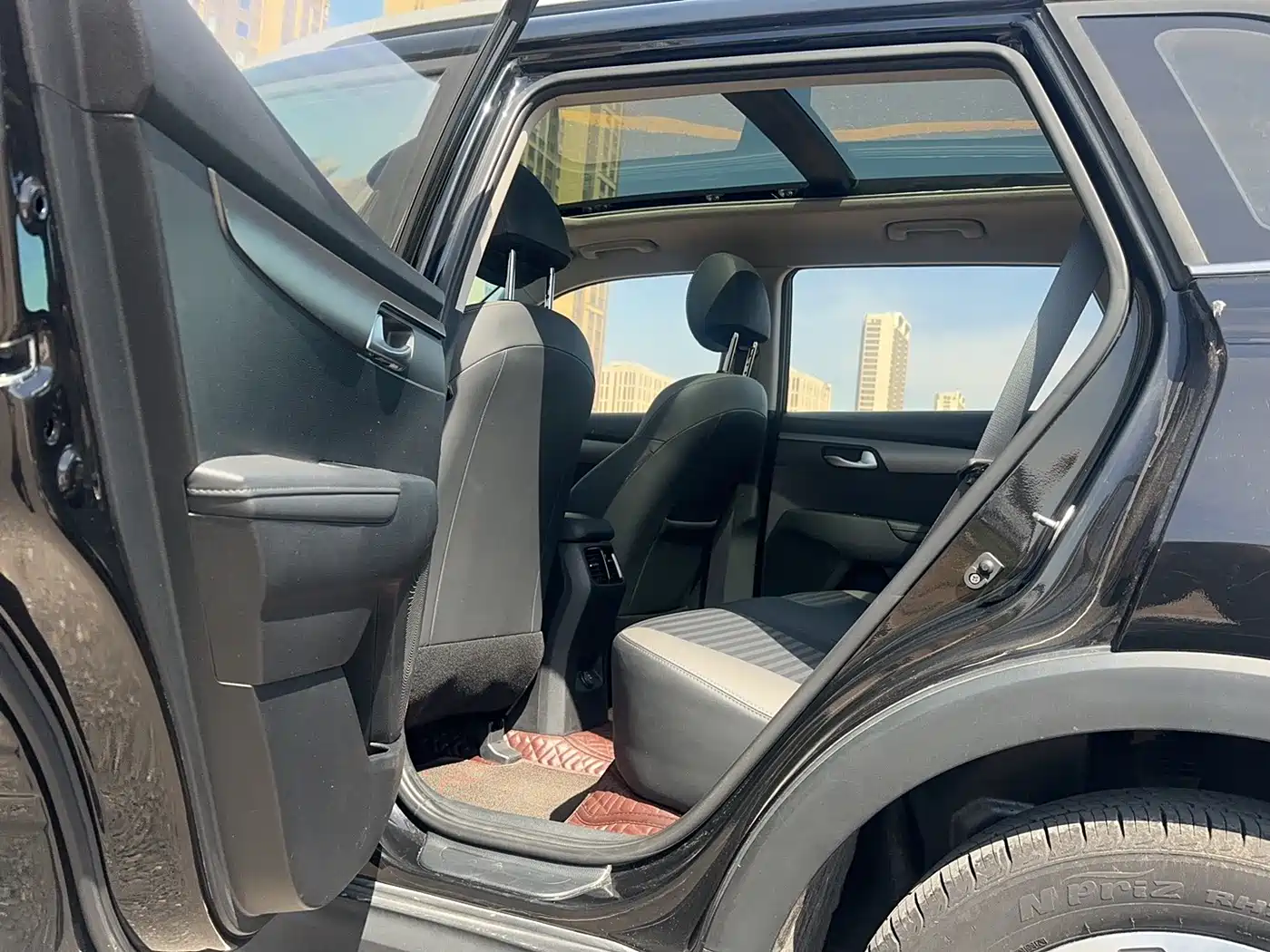 Kia Sportage 2019 2.0L Automatic Smart Luxury Edition фото 19