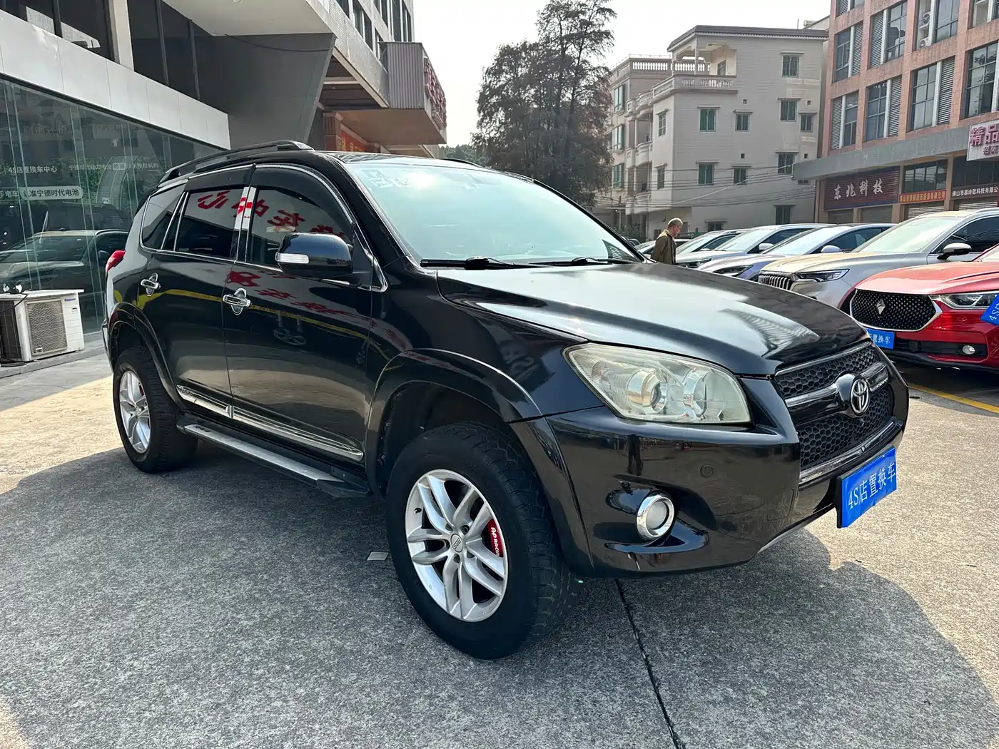 Toyota RAV4 Rongfang 2011 2.4L Automatic 4WD Luxury Edition фото 3