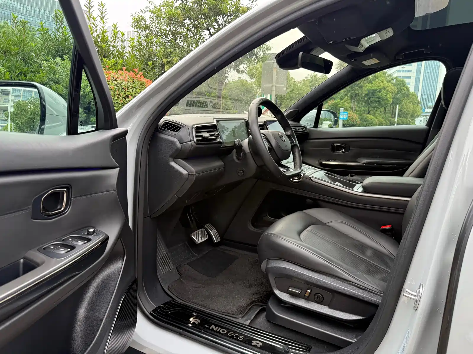 Фото 6 - NIO EC6