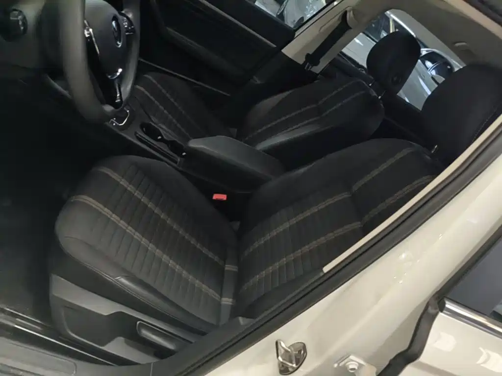 Volkswagen Lavida, миниатюра 15