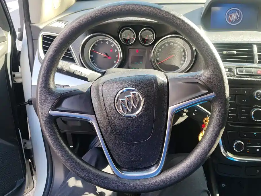 Фото 15 - Buick Encore