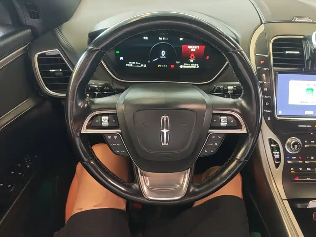 Lincoln Nautilus (Import) 2019 2019 2.0T 2WD Premium Edition China VI