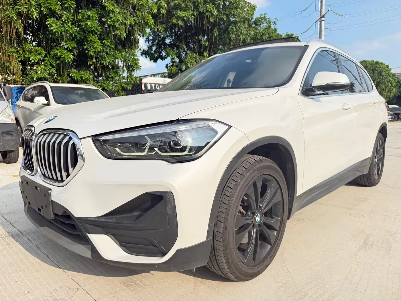 BMW X1