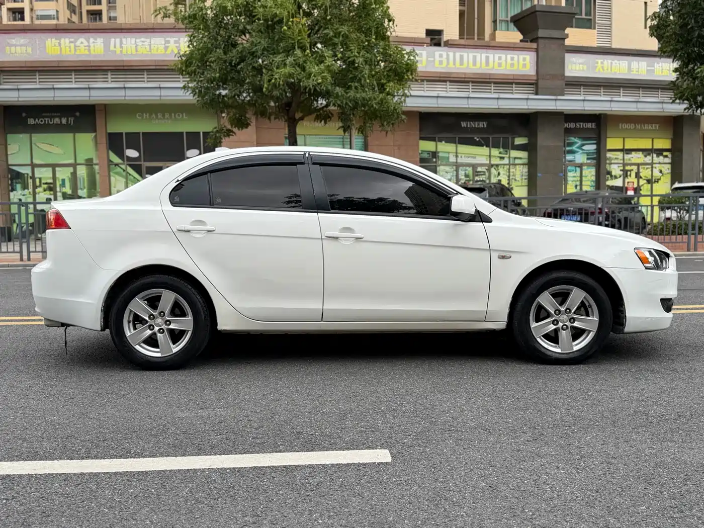 Mitsubishi Lancer EX 2010 Fashion Edition 1.8L CVT Comfort фото 10
