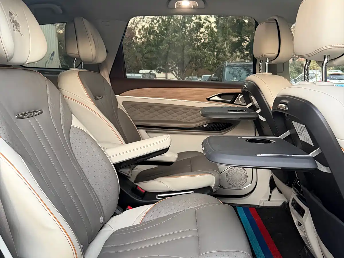 DONGFENG POPULAR YACHTS