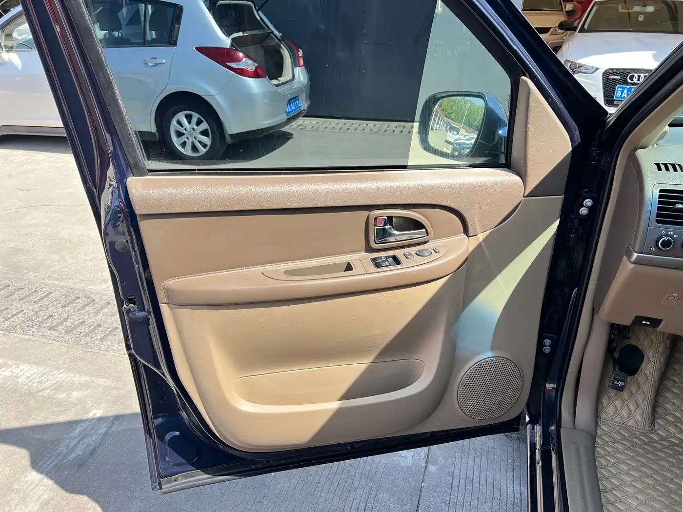 Buick GL8 2014 2.4L Executive Edition фото 6