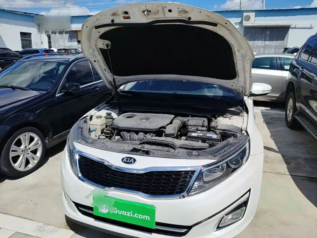 Photo 20 - Kia K5