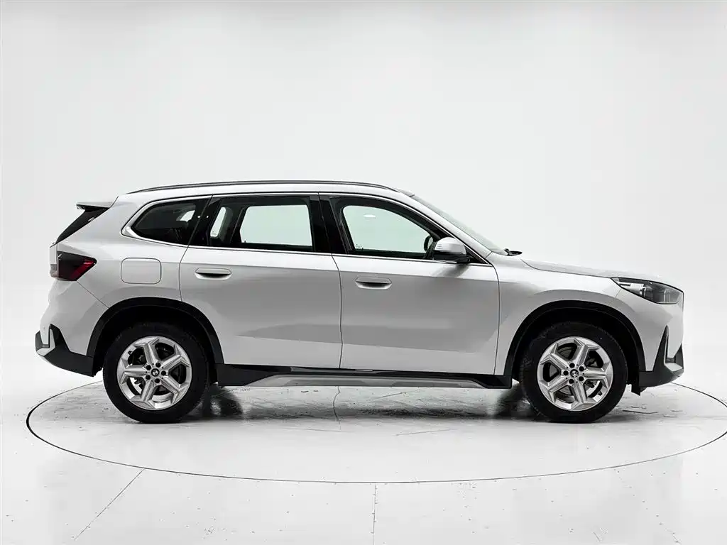 BMW X1 2023 sDrive20Li X Design Package фото 9