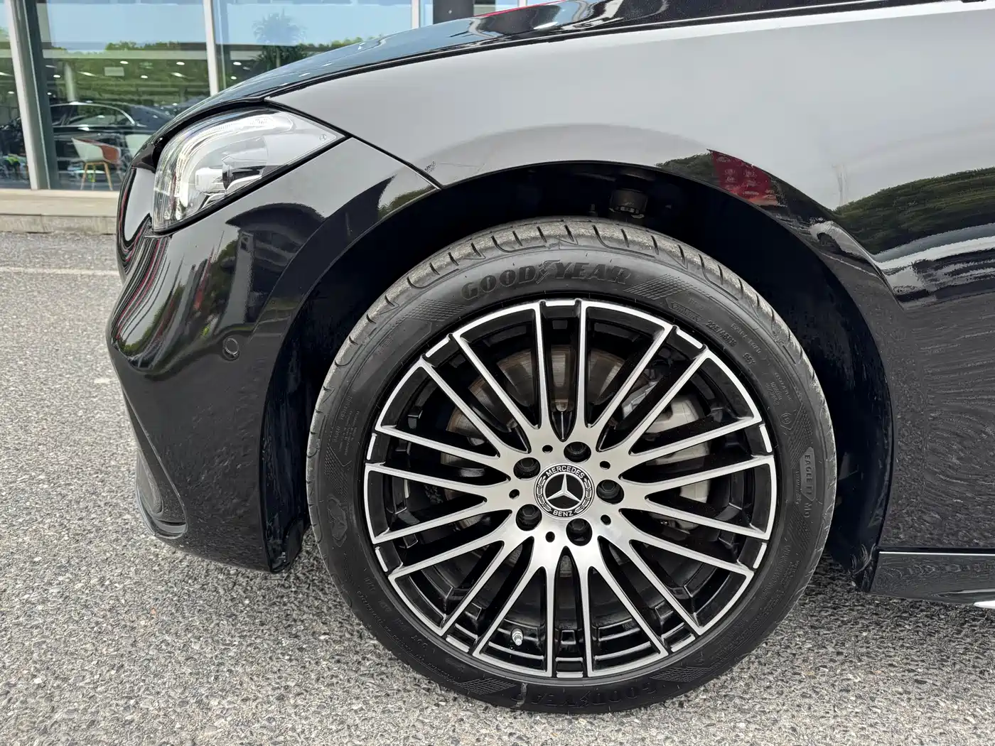 Mercedes-Benz C-Class 2025 C 260 L Sport Edition фото 8