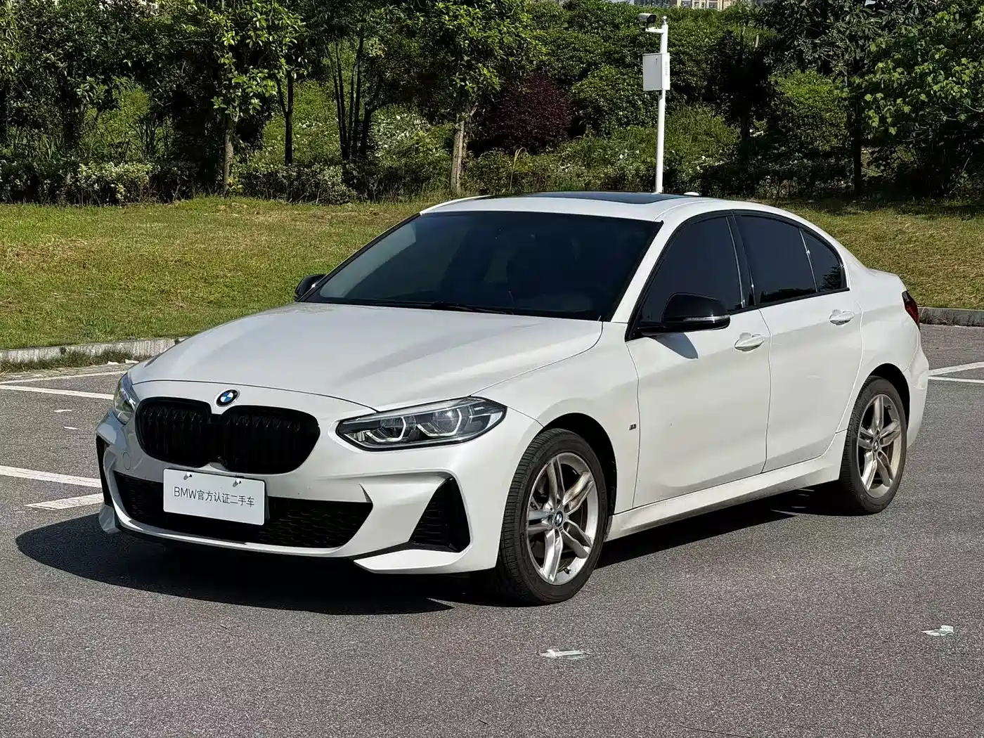 BMW 1 Series 2021 Facelift 120i M Sport Shadow Edition фото 7