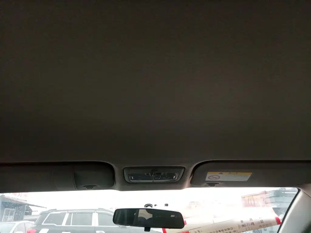 Toyota YARiS L Zhi Xuan 2017 1.5E CVT Speed Upgrade Edition фото 17