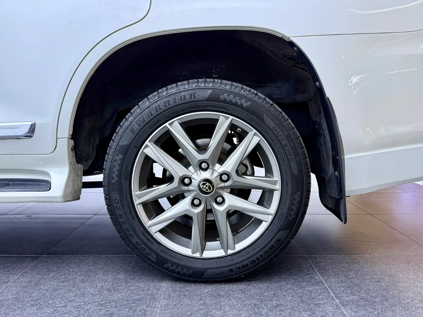 Toyota Land Cruiser 2018 2016 4.0L Automatic VX