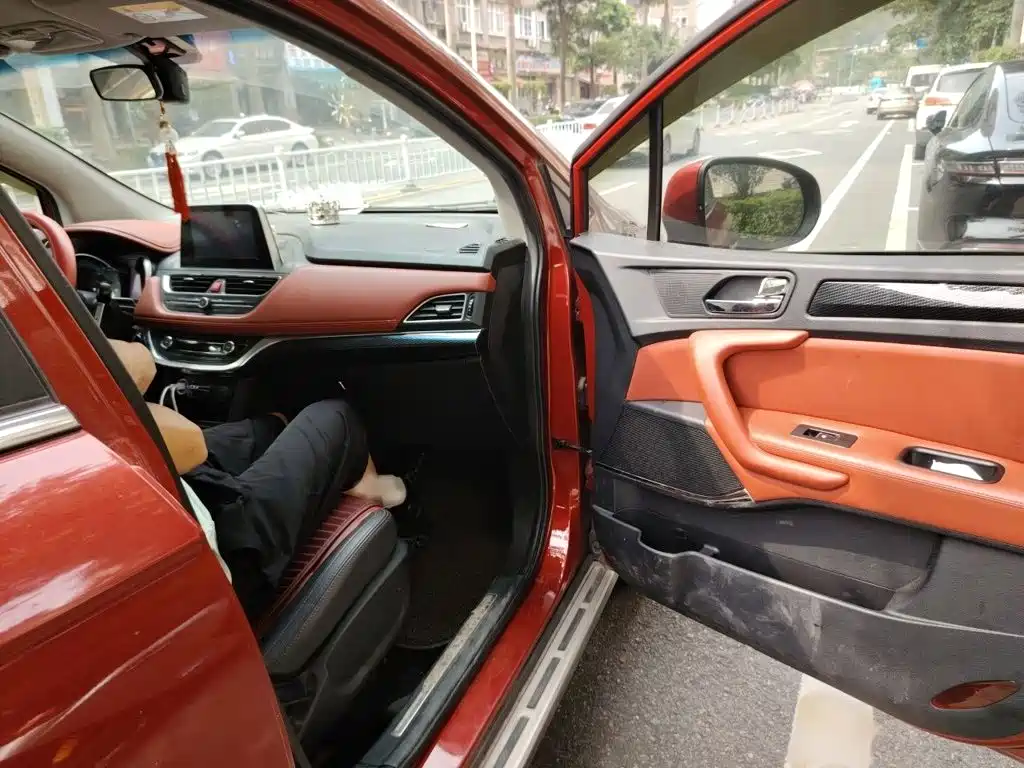 JAC Motors Refine S3 2017 2017 1.6L CVT Smart Connect