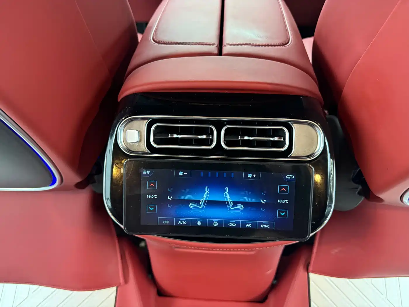 Mercedes-Benz Vito 2021 2.0T Business Edition 7-seater фото 13