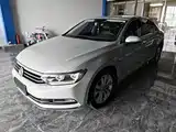 Photo 1 - Volkswagen Magotan