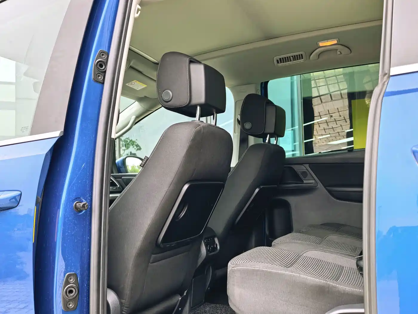 Volkswagen Sharan 2017 2016 380TSI Comfort 7-seater