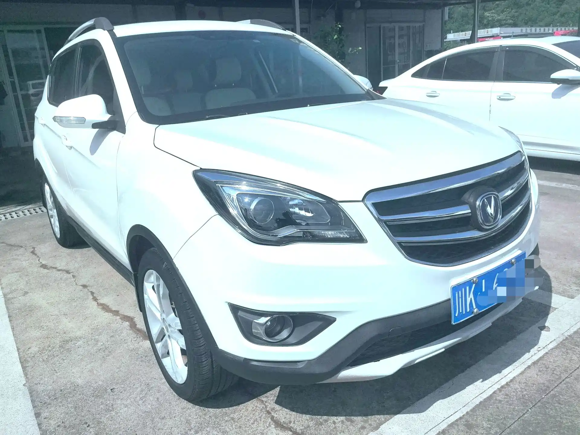 Фото 3 - Changan CS35