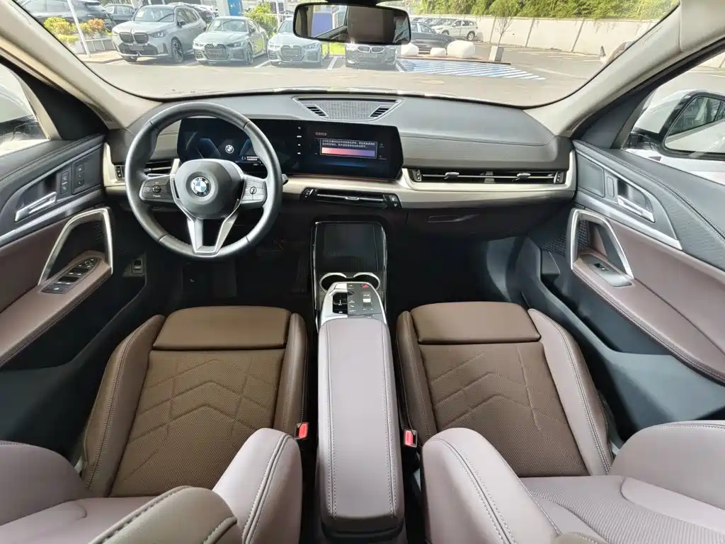 BMW X2 (Import) 2026 2024 sDrive25i M Sport Package