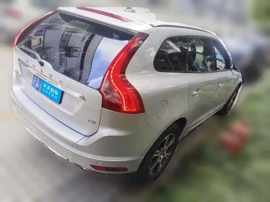 Volvo XC60 (Import) 2015 2014 T5 Zhiyi Edition