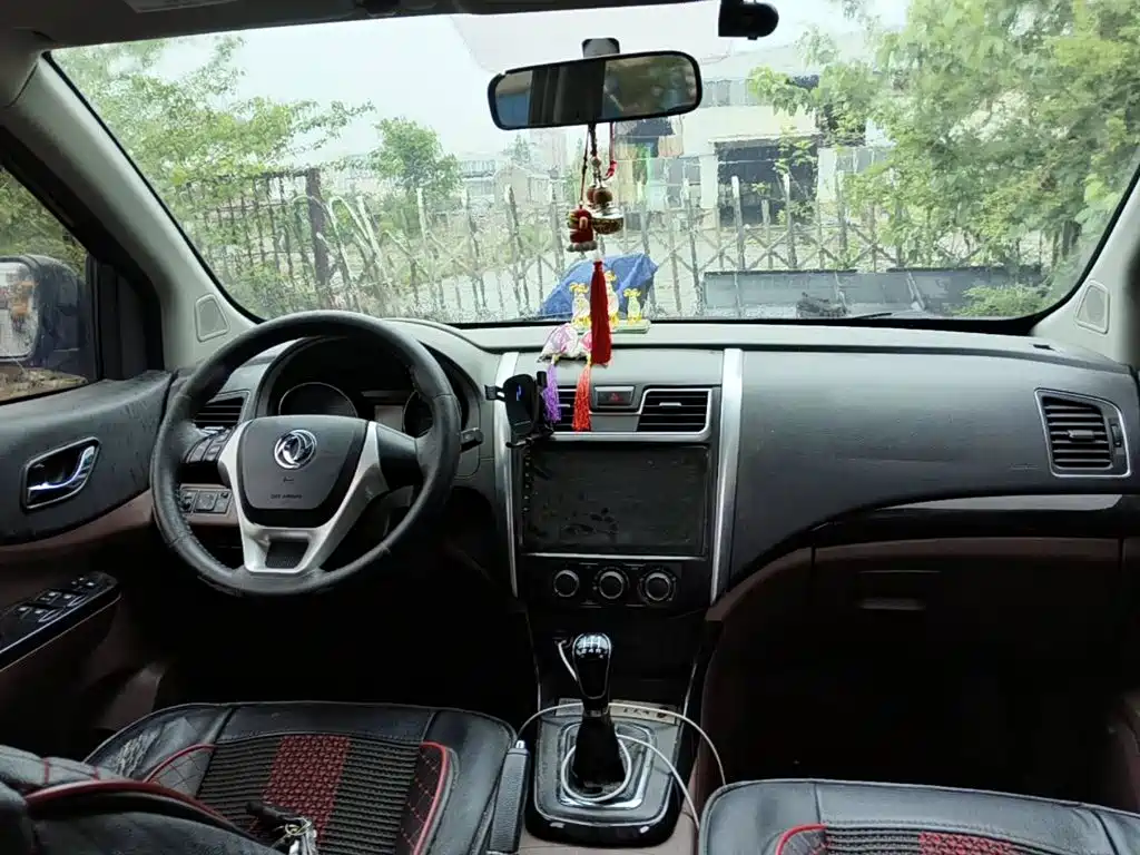 Dongfeng Fengxing Fengxing SX6 2016 2016 1.6L Manual Luxury