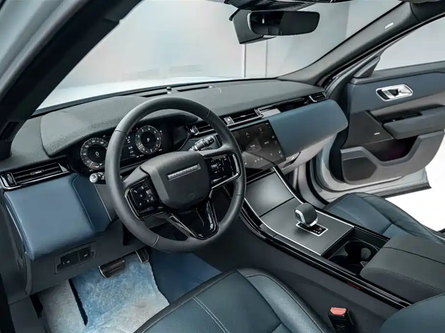 Land Rover Range Rover Velar 2024 Dynamic SE фото 16