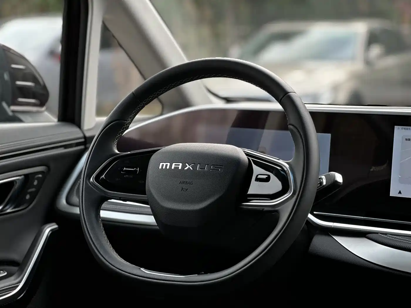 SAIC Maxus Maxus G90 2022 2.0T Interstellar 7-seater фото 19