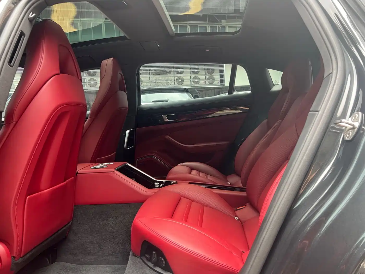 Porsche Panamera 2022 Panamera 4 Executive Long Wheelbase 2.9T фото 14