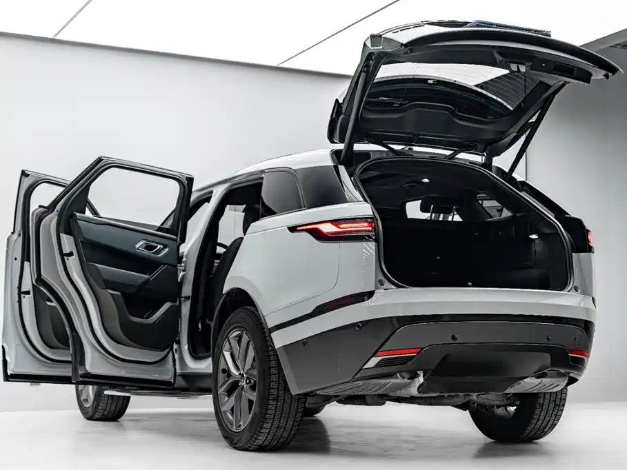 Land Rover Range Rover Velar 2024 Dynamic SE фото 34