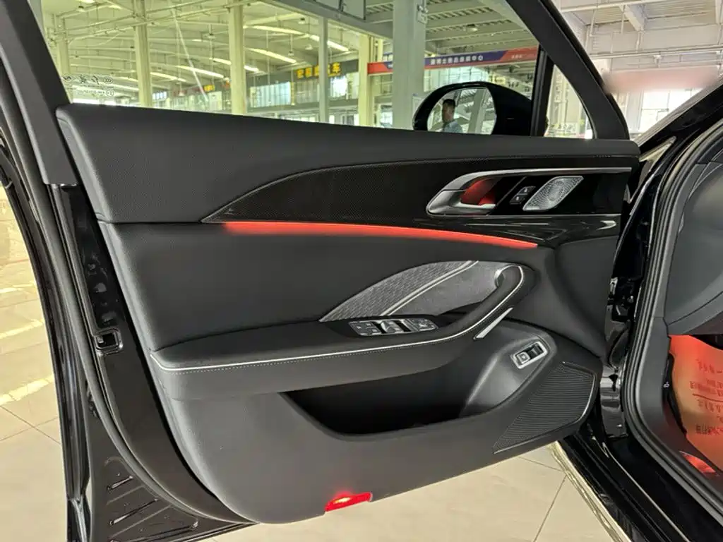 Hongqi H6 2023 2023 2.0T Premium Edition