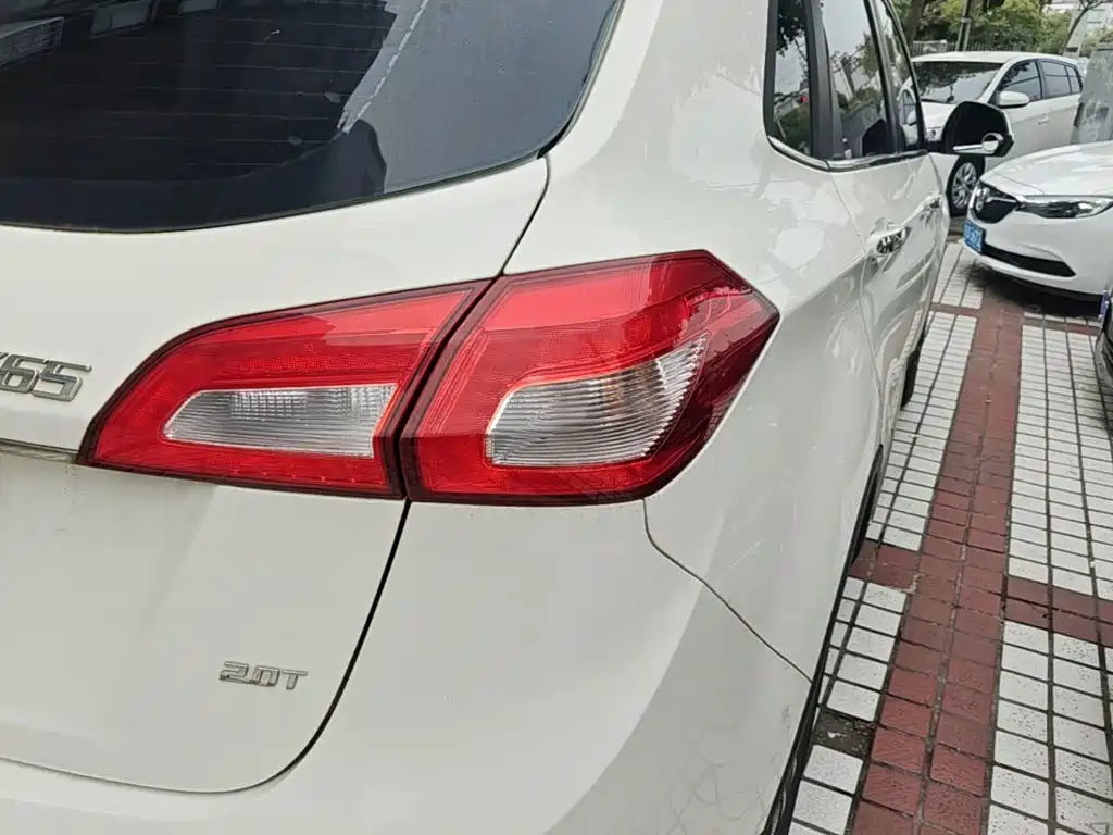 BAIC Senova X65 2019 2015 2.0T Automatic Elite