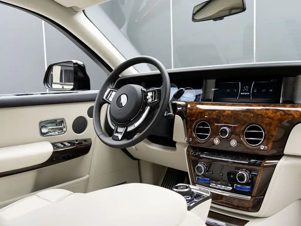 Rolls-Royce Phantom 2018 2018 6.7T Long Wheelbase Version