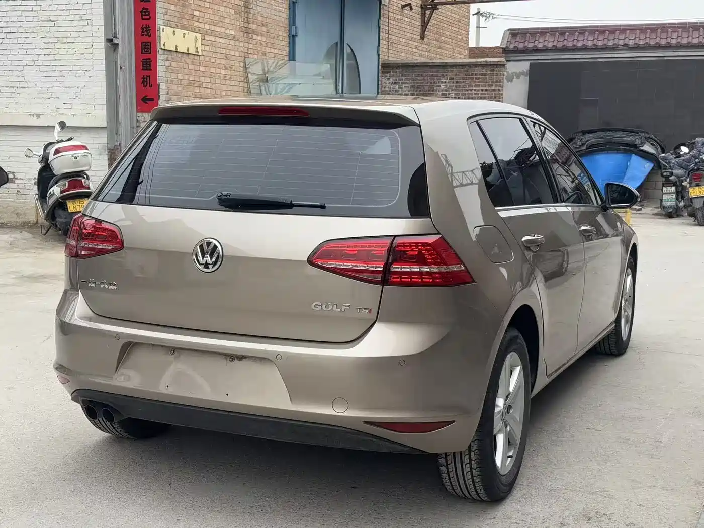 Volkswagen Golf 2014 1.4TSI Automatic Comfort фото 2