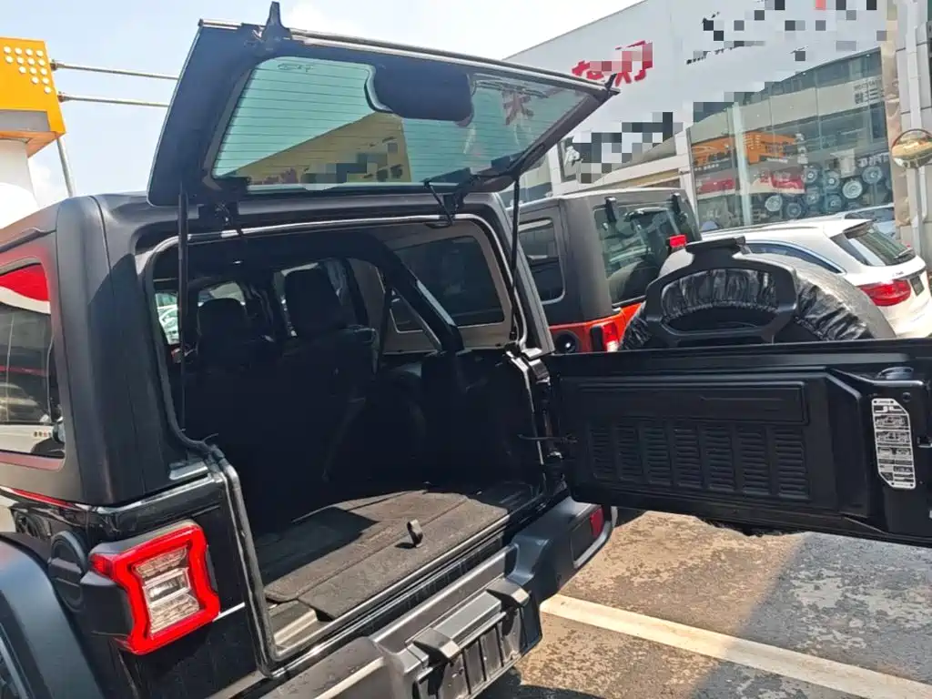 Jeep Wrangler 2024 2019 2.0T Rubicon 4-Door China VI