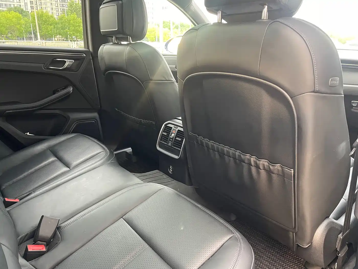 Porsche Macan, миниатюра 11
