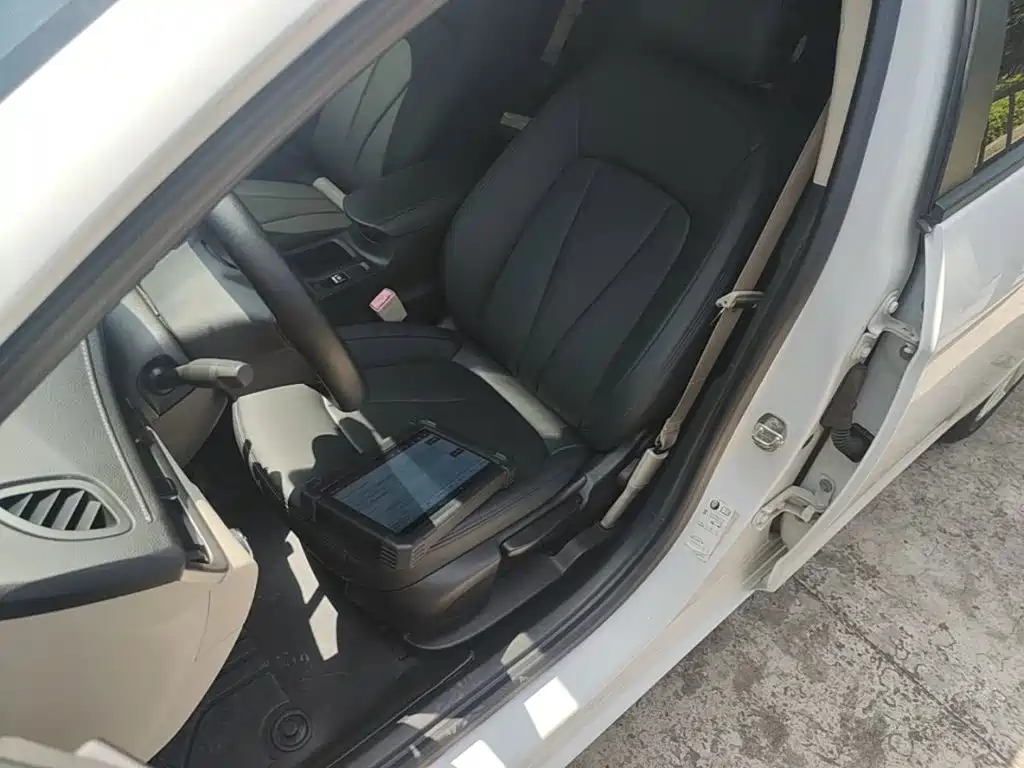Фото 15 - Buick Verano