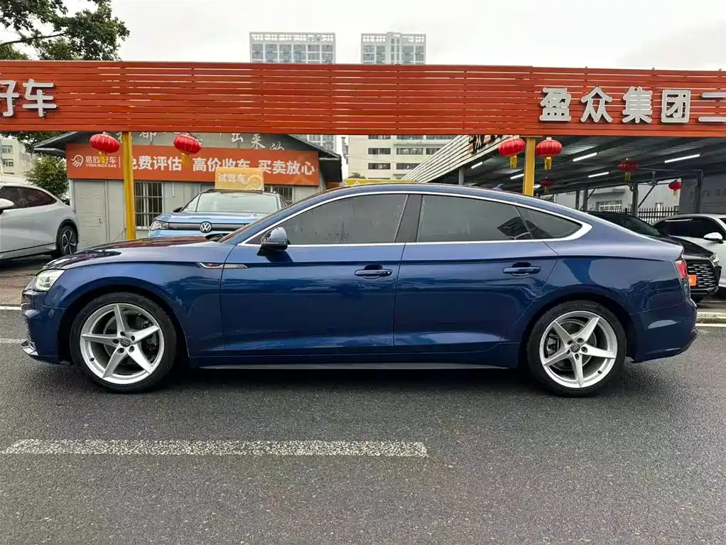 Audi A5 (Import) 2017 Sportback 40 TFSI Fashion фото 4