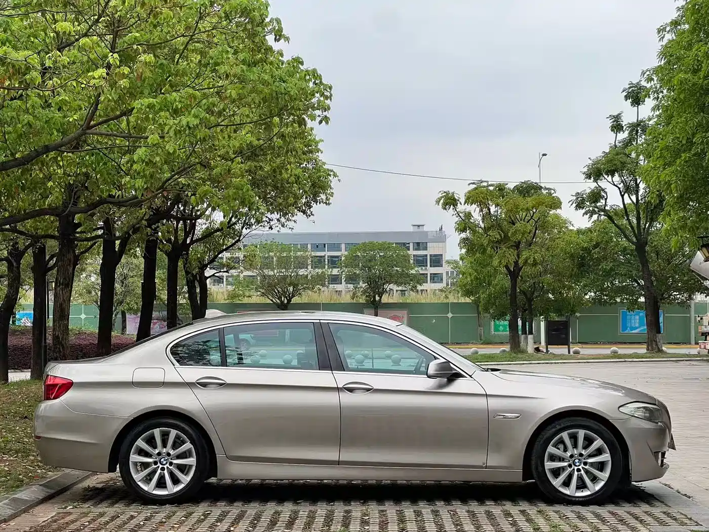 Фото 4 - BMW 5 Series