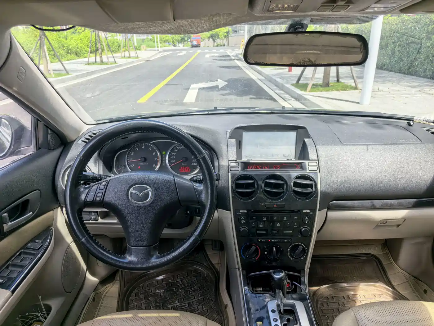 Photo 13 - Mazda 6