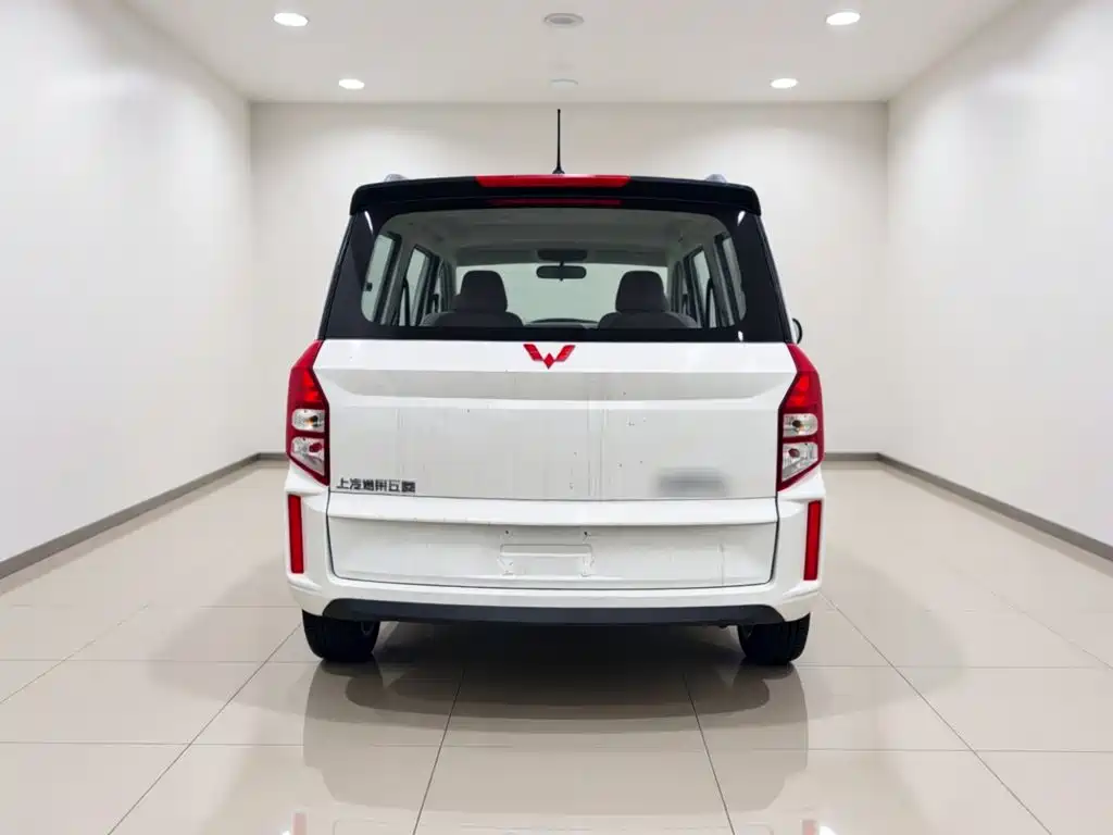 Wuling Motors Wuling Hongguang PLUS 2026 2020 1.5L Manual Standard 5-seater