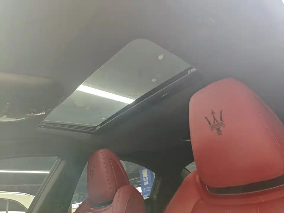 Maserati Ghibli 2023 2022 3.0T Modena