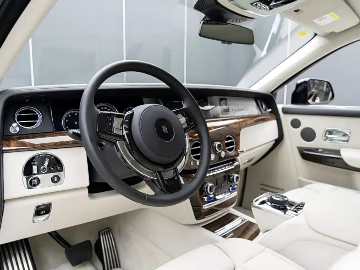 Rolls-Royce Phantom 2018 2018 6.7T Long Wheelbase Version