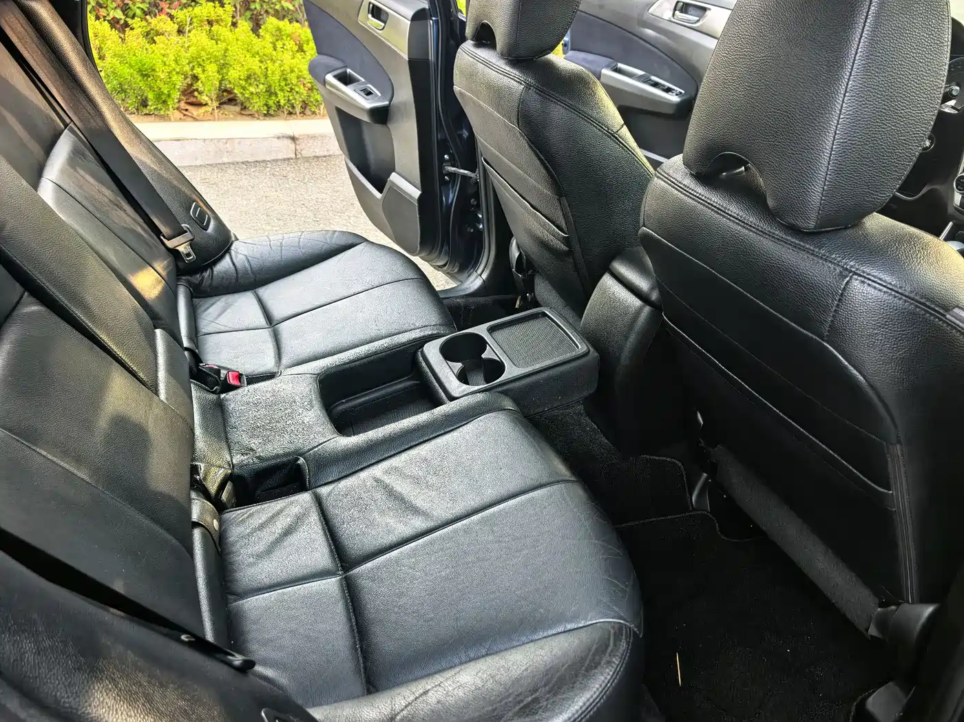 Subaru Forester 2011 2.5XS Automatic Luxury Edition фото 13