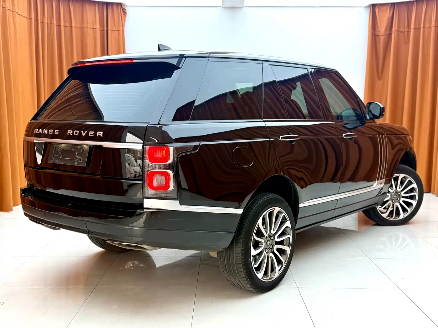 Land Rover Range Rover фото 4