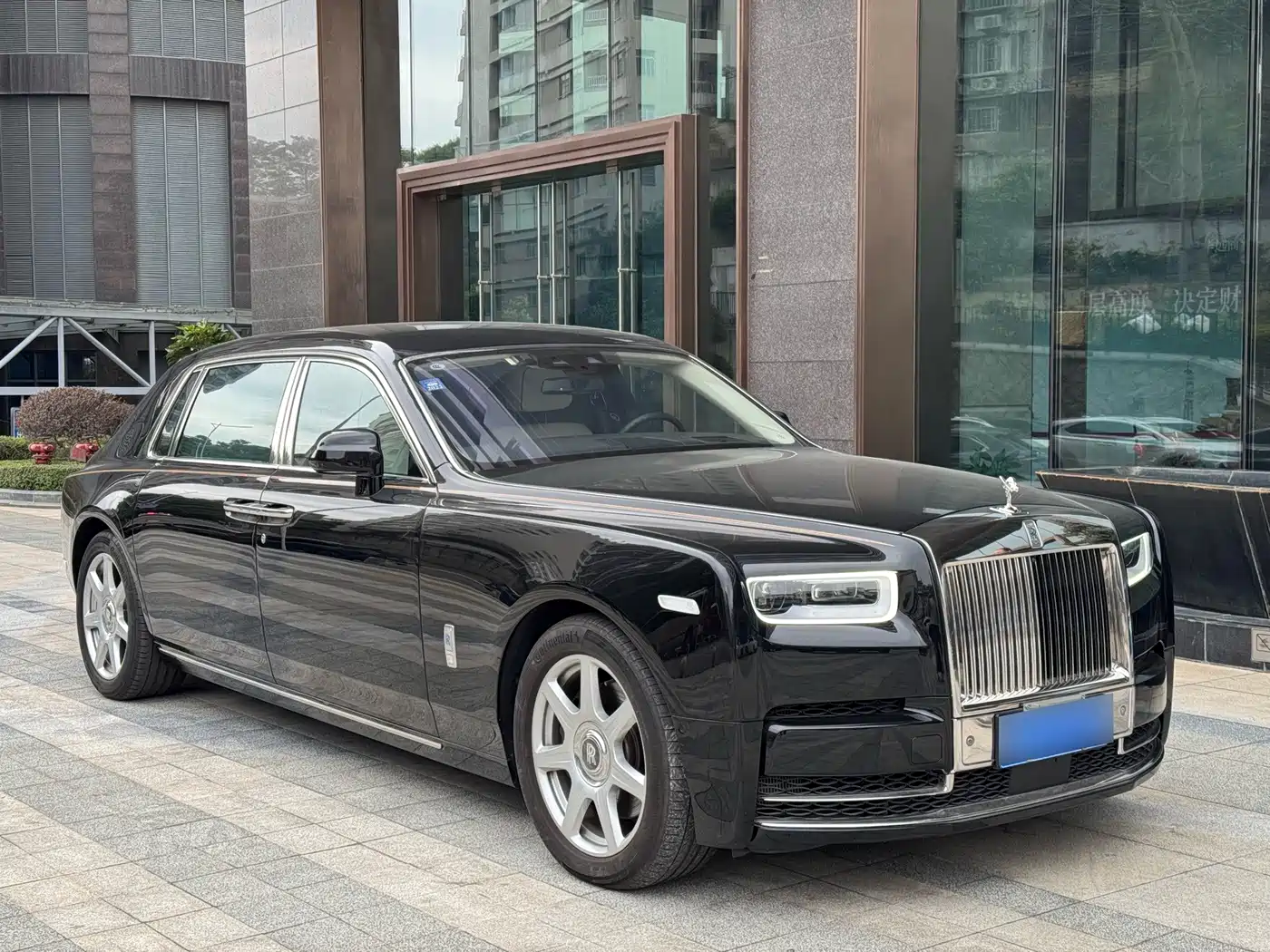 Rolls-Royce Phantom 2018 2018 6.7T Long Wheelbase Version