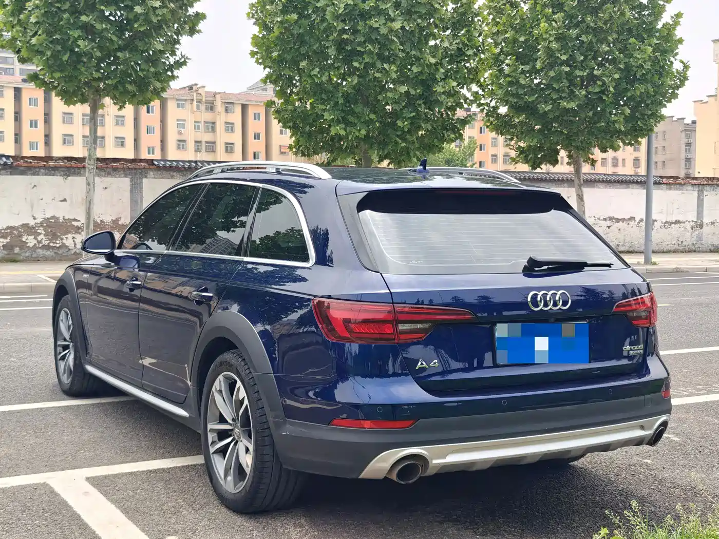 Audi A4 (Import) 2019 2019 45 TFSI allroad quattro Sport