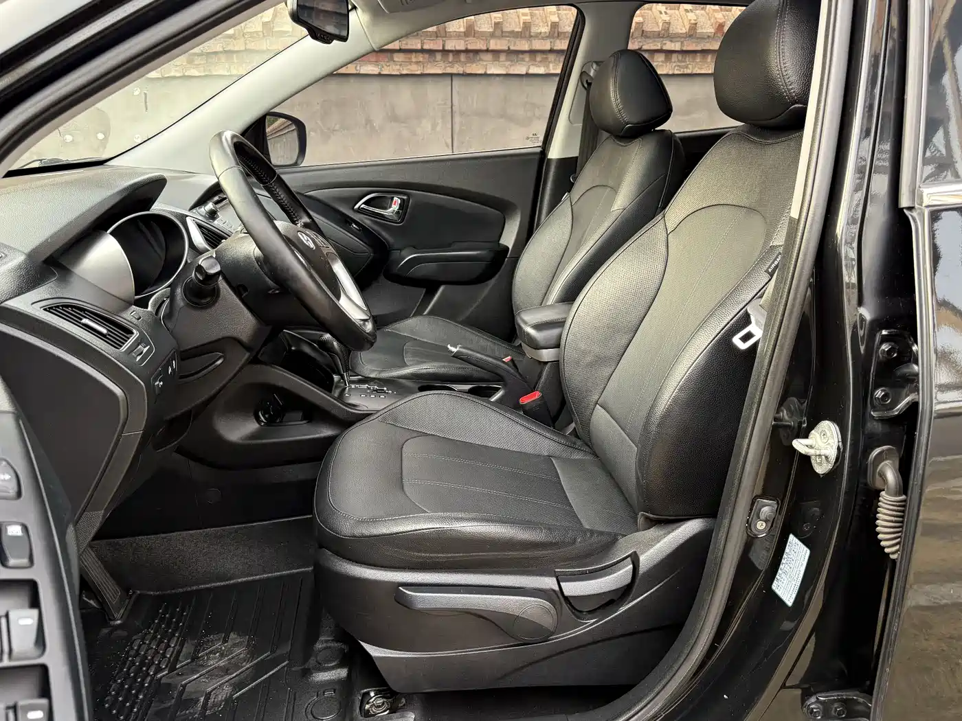 Hyundai Beijing Hyundai ix35 2013 2.0L Auto 2WD Smart GLS China IV фото 9
