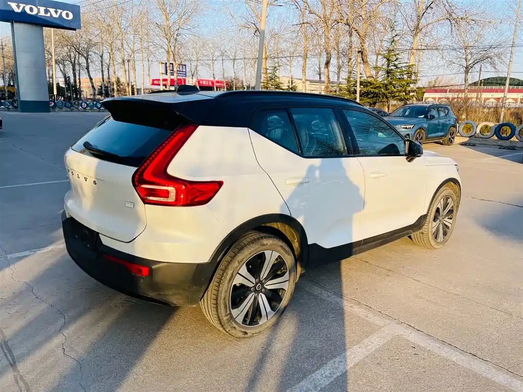 VOLVO XC40 NEW ENERGY