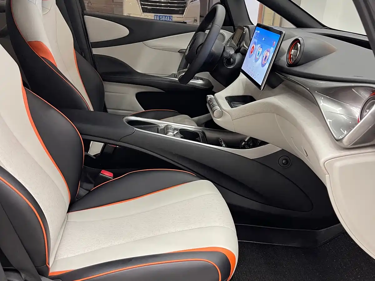 Фото 9 - BYD Dolphin