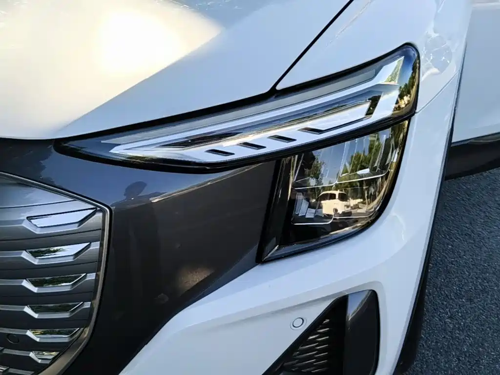 Audi Q5 e-tron 2025 2023 40 e-tron Shining Edition Brocade Package