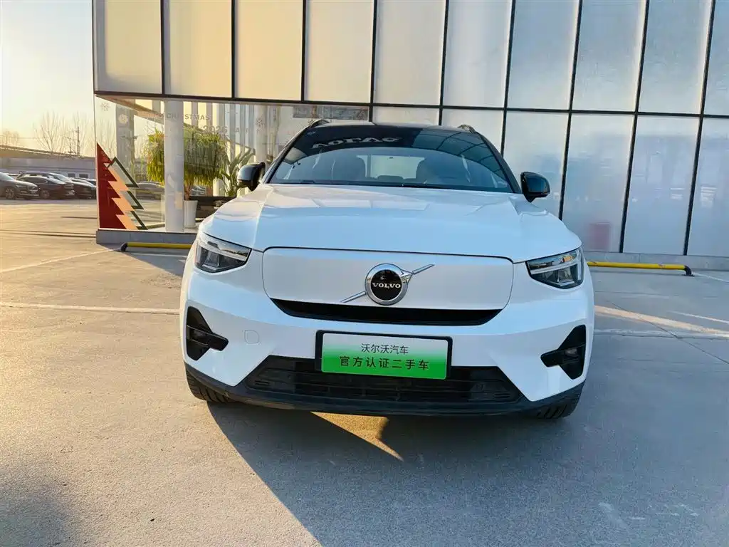 VOLVO XC40 NEW ENERGY